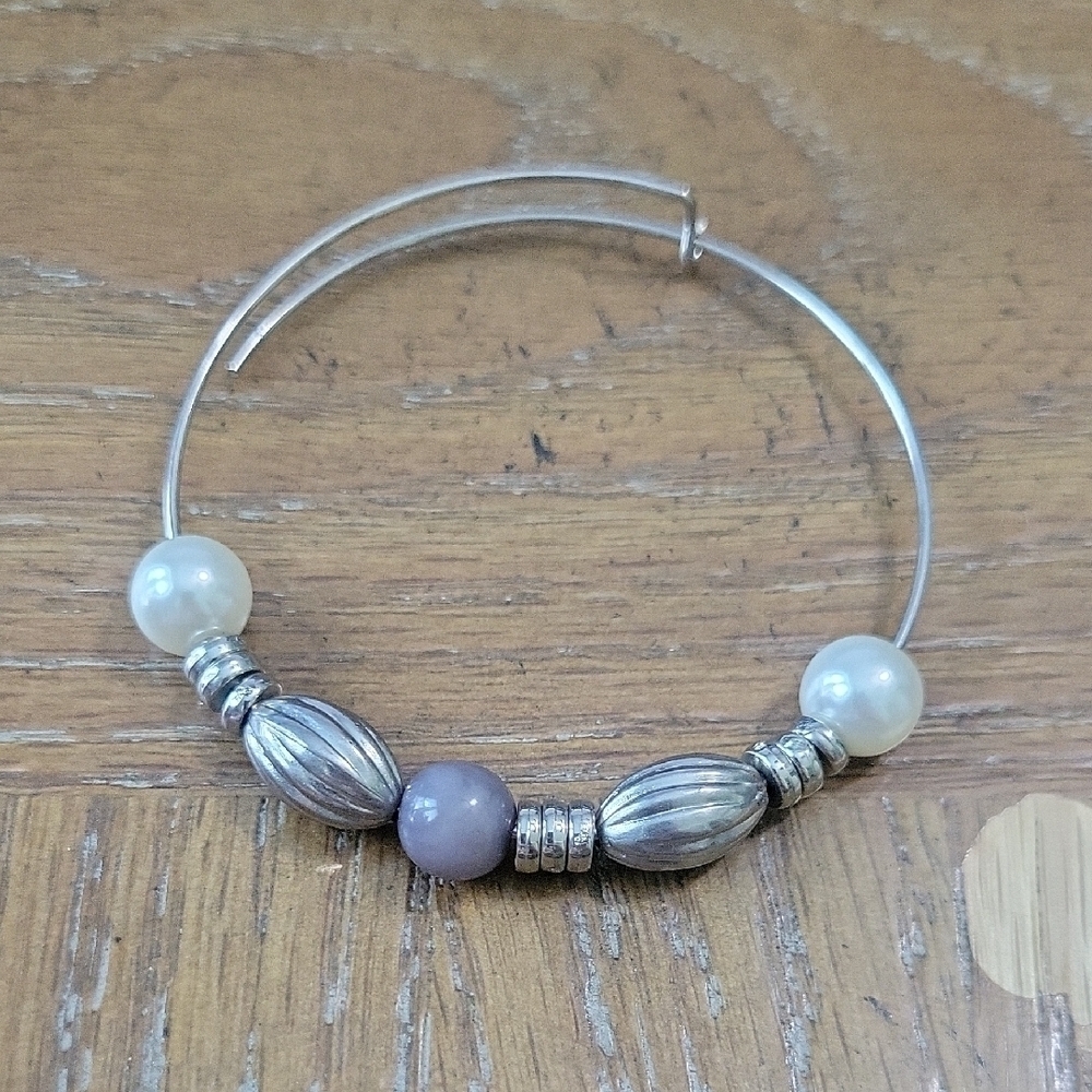 Elegant Silver tone and multi tone beaded Bracelet